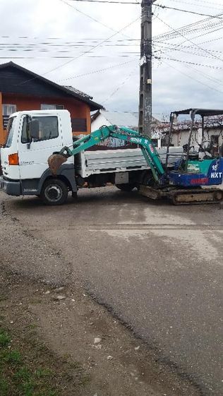 Execut lucrari cu miniexcavatorul si transport marfa ieftin ploiesti