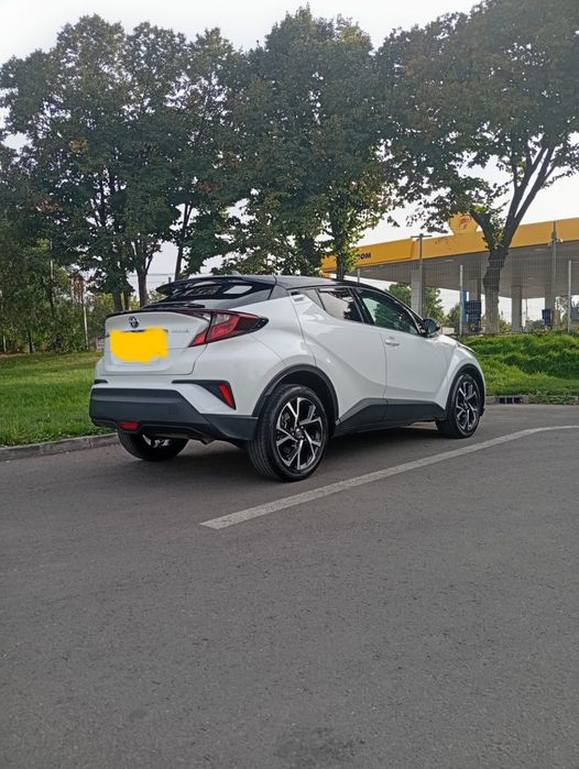 Toyota CHR , 1.8 Hibrid, Bi- tone
