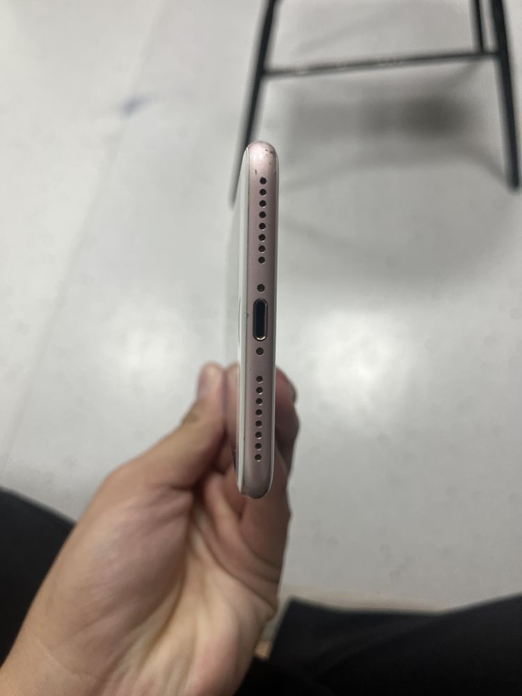 Iphone 7 plus,все в родном