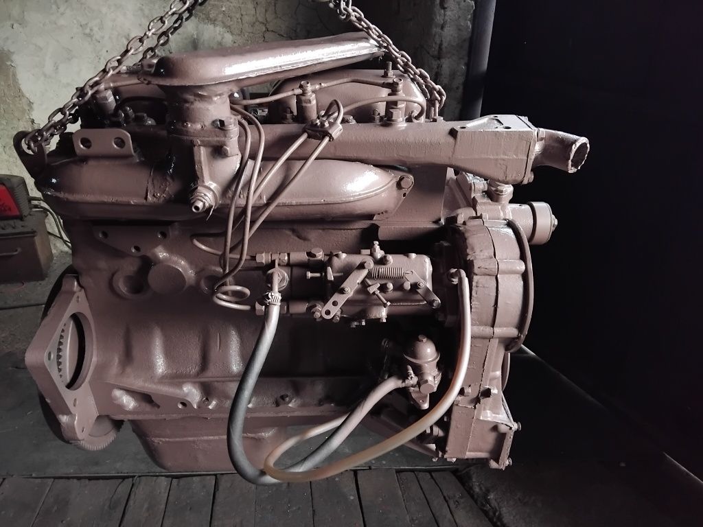 Motor pt aro reparație capitală  la r1 pistoane de 102