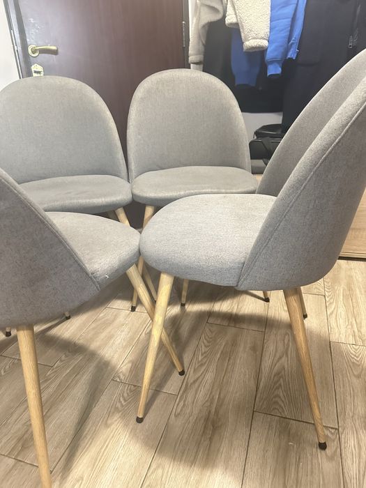 4 scaune tapitate Jysk