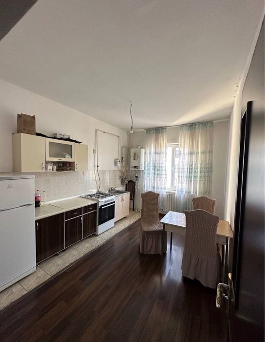 Сдается 4 ком ЖК Обод Макон. Узбум. Полупустая