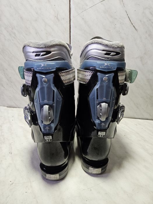 Clapari ski schi  Dalbello  mondo 24,5  corespunde mărimii 38