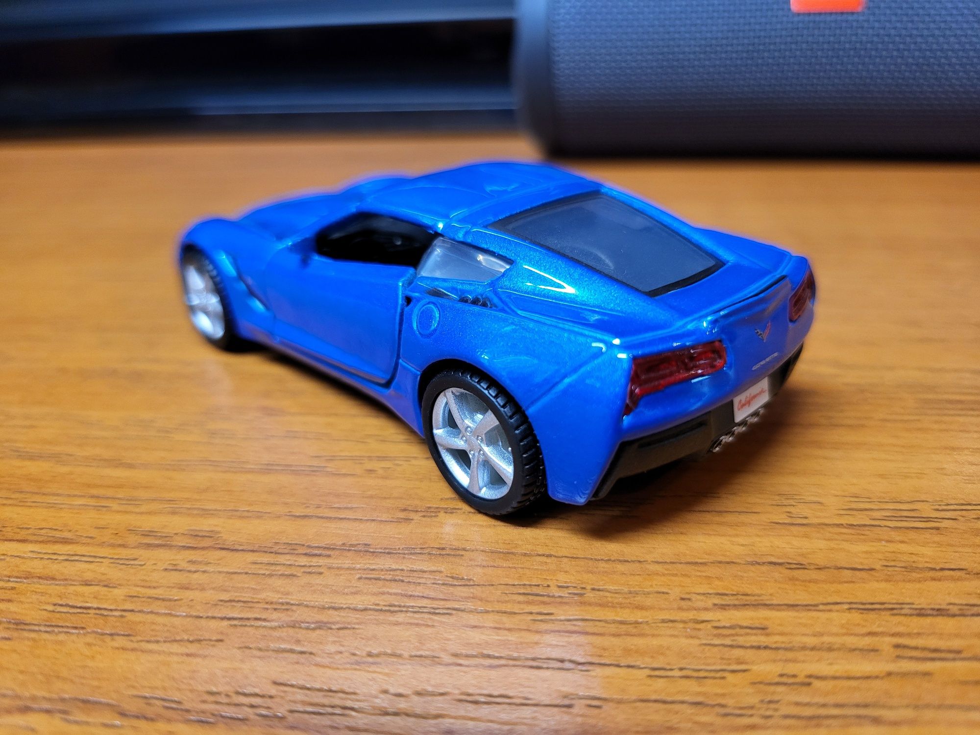 Macheta Chevrolet Corvette, scara 1/43