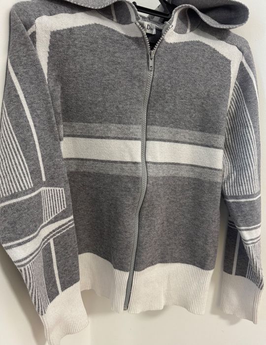 Суитшърт с качулка