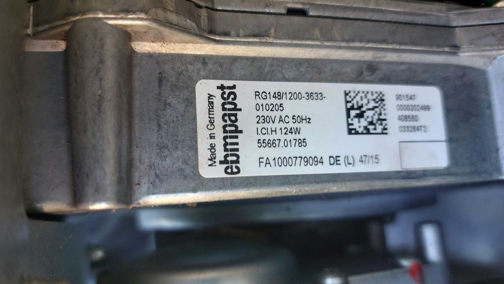 Dezmembrez centrala VAILLANT 656-7 de 60 kw.