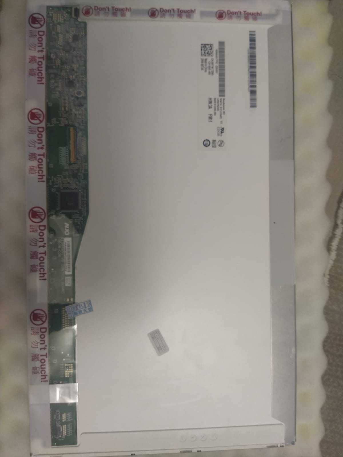 display laptop AUO B156RW01 v.0 DP/N 06F746