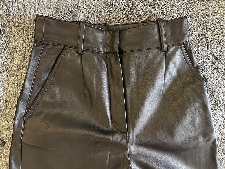 Кожен панталон H&M