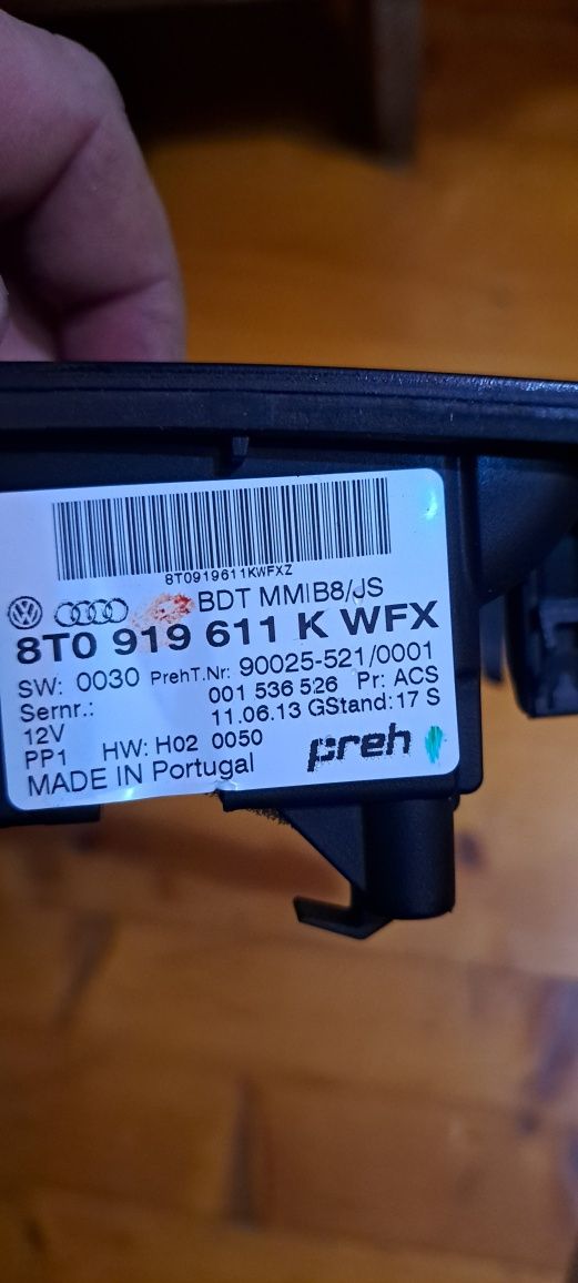 Consola butoane navigatie MMI 3G Audi A4 B8, A5 facelift volan stanga