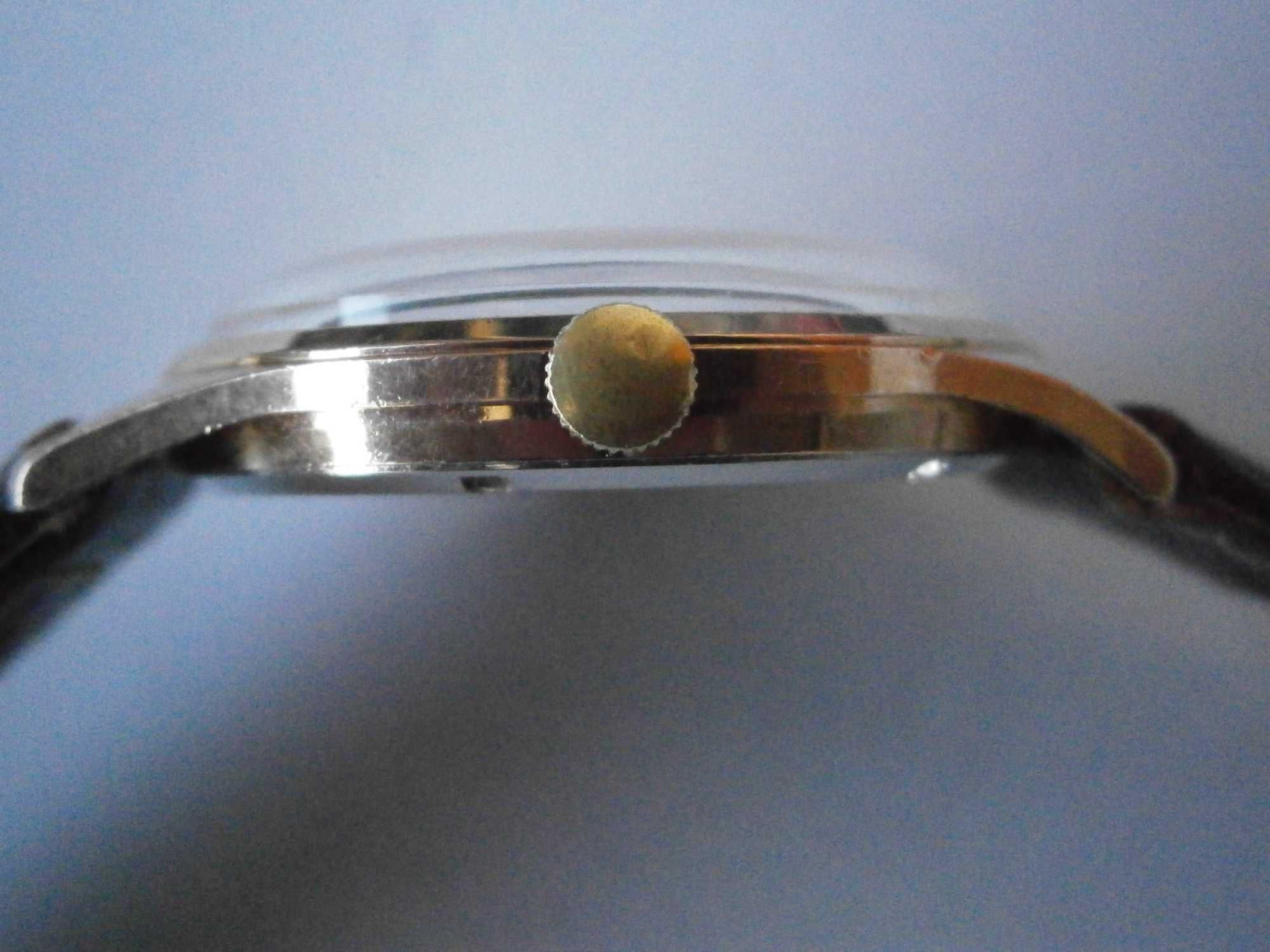 H. GERVIN, hand winding, cal. FHF 81-2 /date/, 17 jewels, swiss made