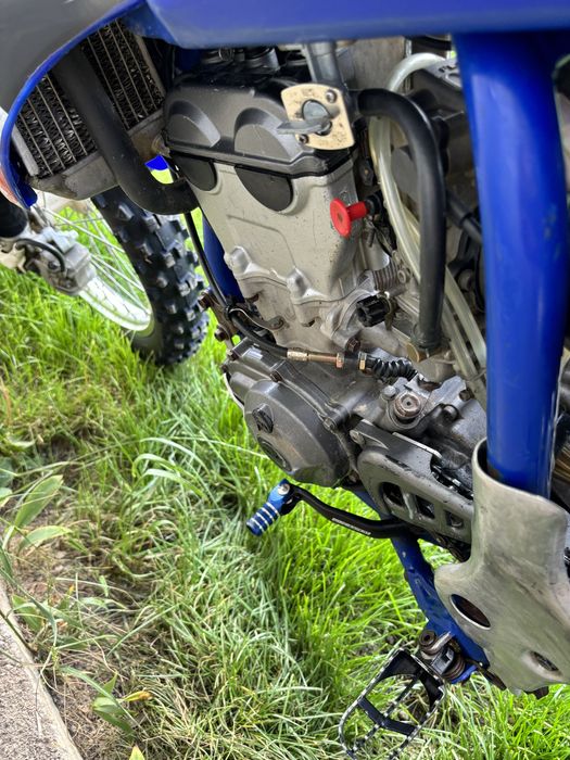 Vand Yamaha WR250F din anul 2002 stare buna de functionare