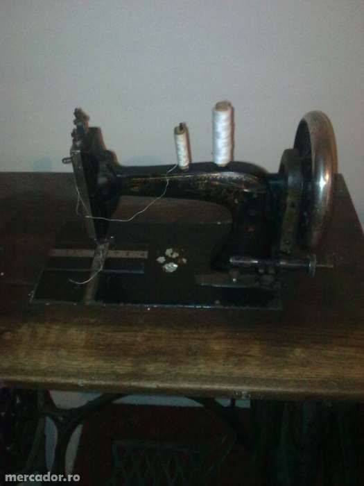 vand masina de cusut antica GRITZNER/460 eur.
