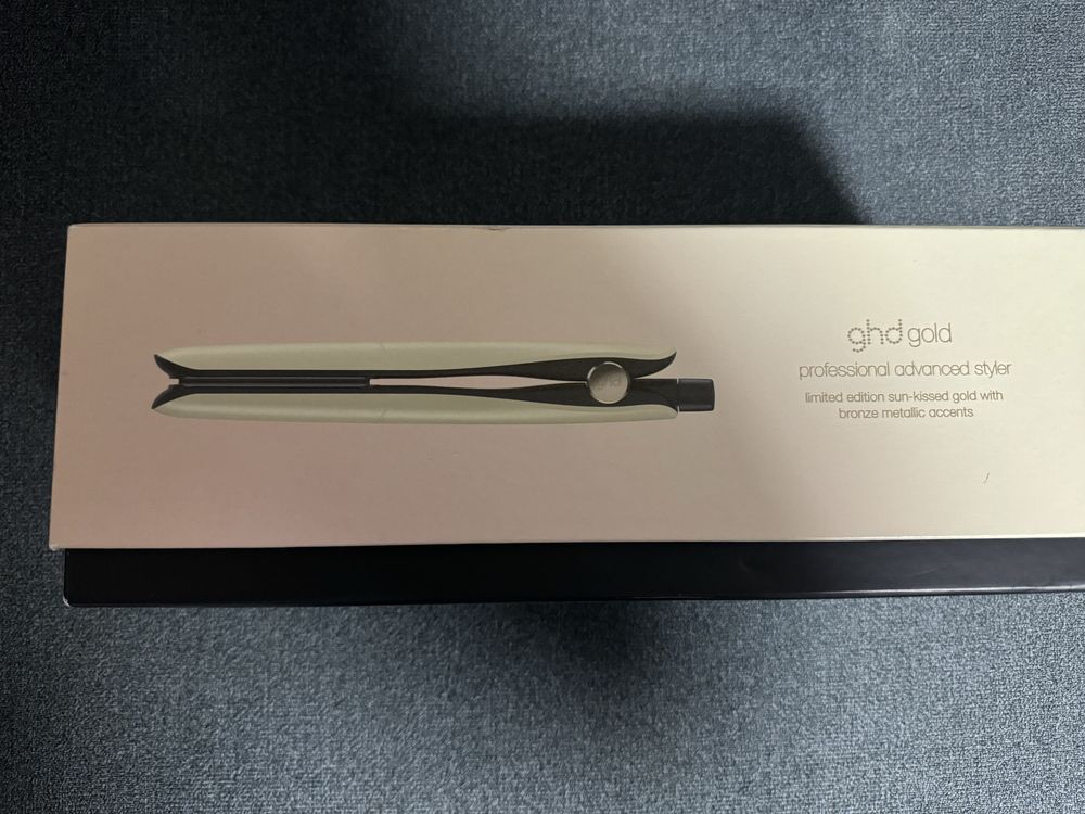 GHD Gold professional