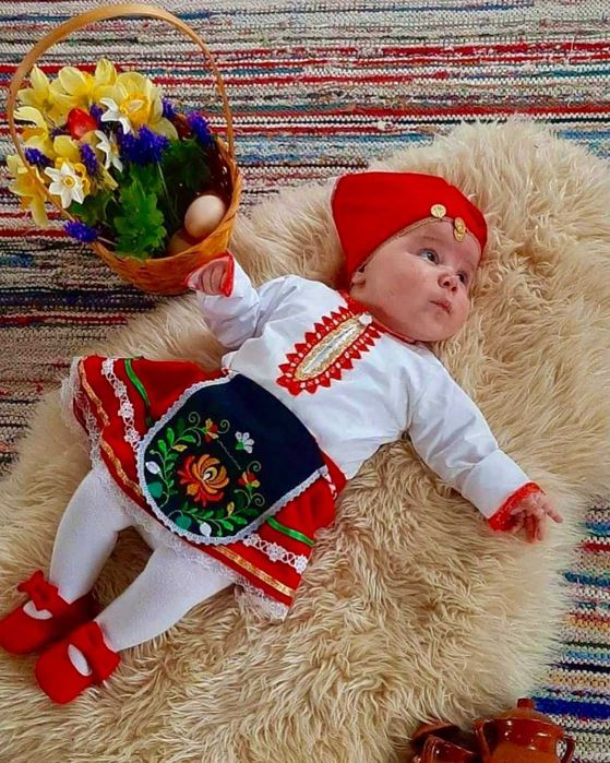 РАЗПРОДАЖБА!!! Детски народни носии.