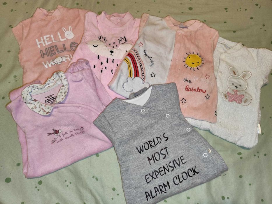 Дрешки за момиченце от 0 до 6 м