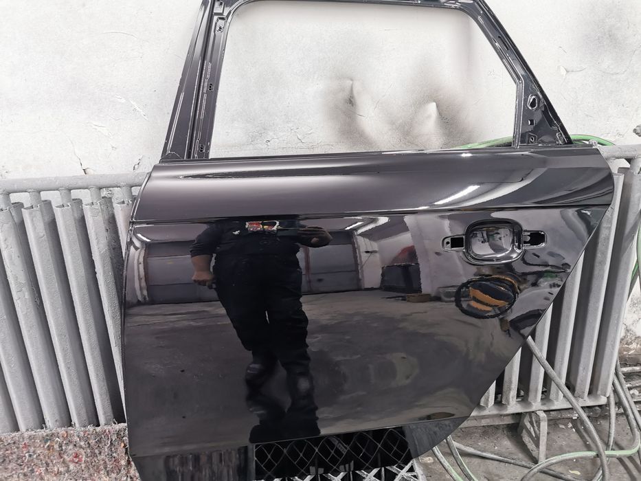 Ușă spate stingă, impecabil A4 break 2012 cod de culoare LO41