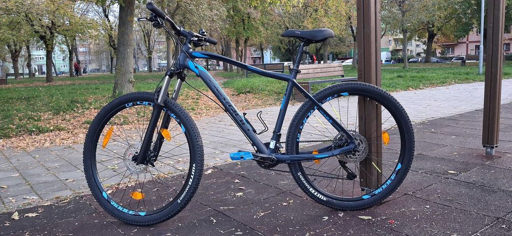 Bicicleta Devron, echipare Deore