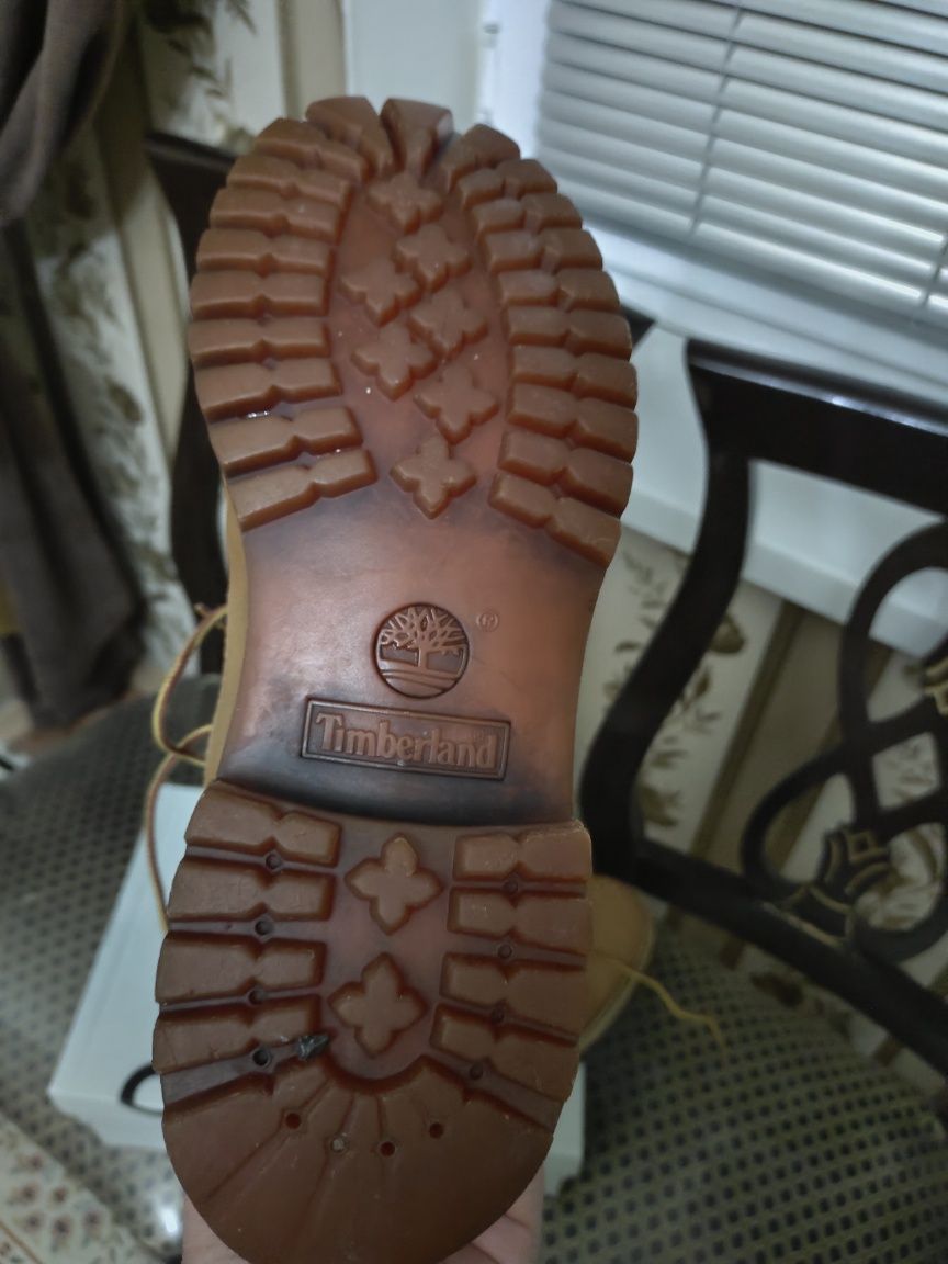 Продам ботинки Timberland