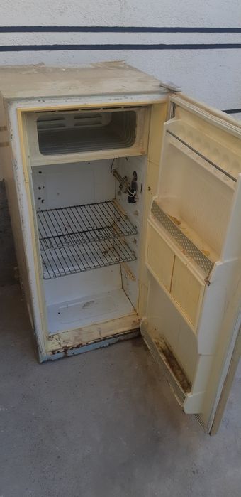 Xolodilnik ishlidi xolati o'rta