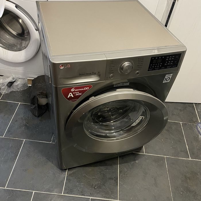 Пералня LG Direct Drive 7kg