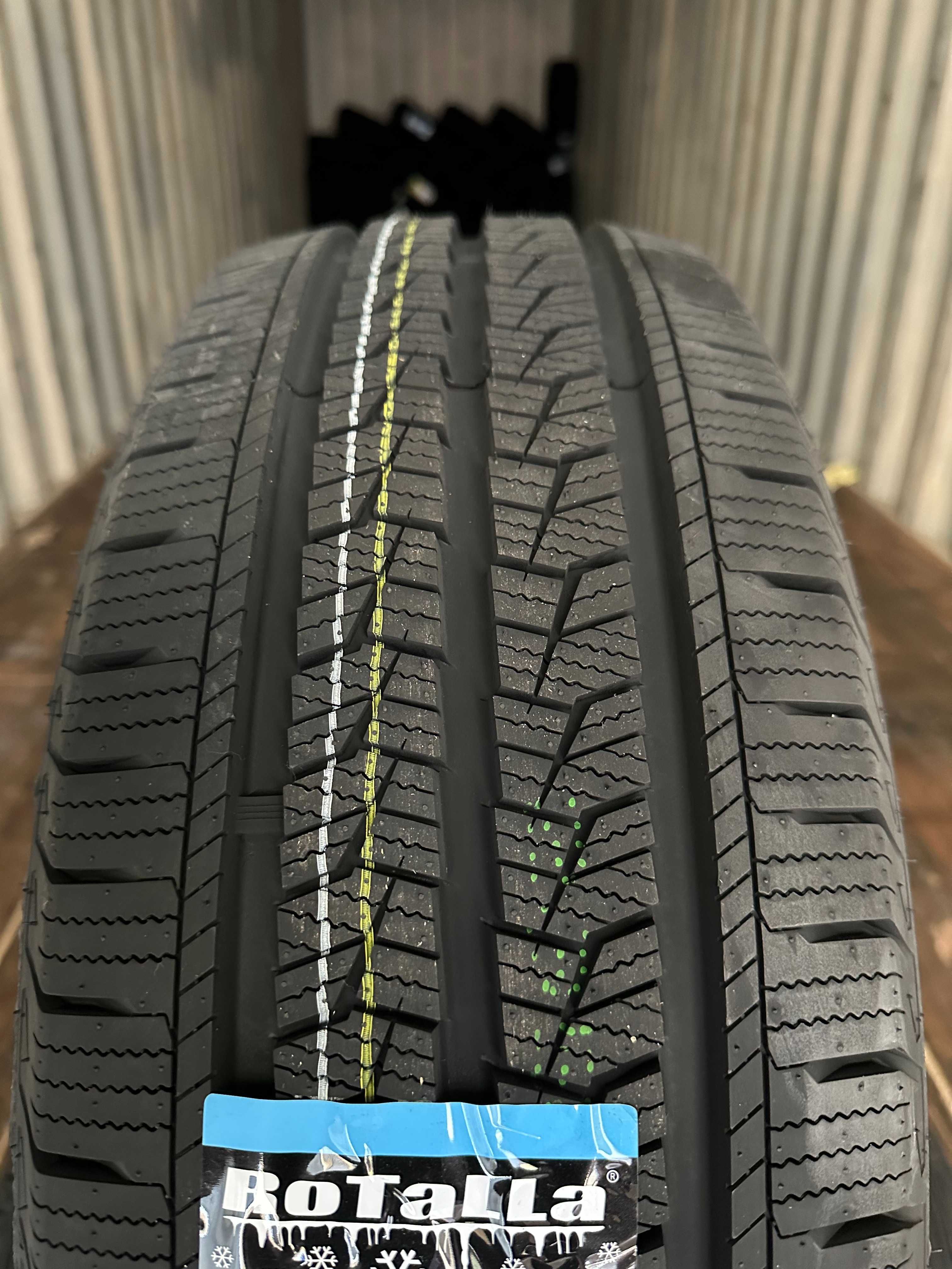 Нови Зимни Бусови Гуми Rotalla W Race 235/65R16C 121/119R НОВ DOT