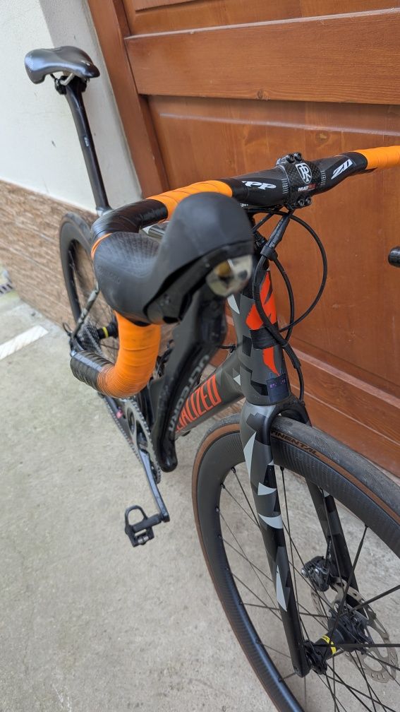 Cursiera Specialized tarmac disc expert carbon 2x11 dura ace Ultegra