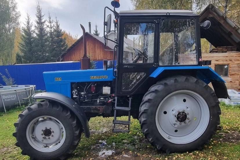 Продам Трактор МТ3