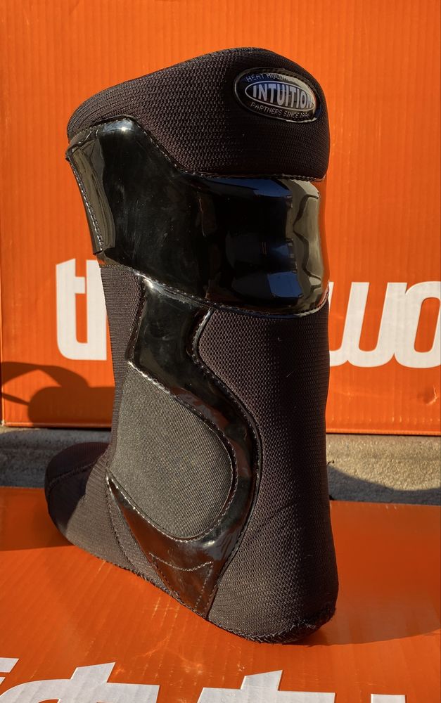 Boots snowboard ThirtyTwo Giind Session. Marimea: 40