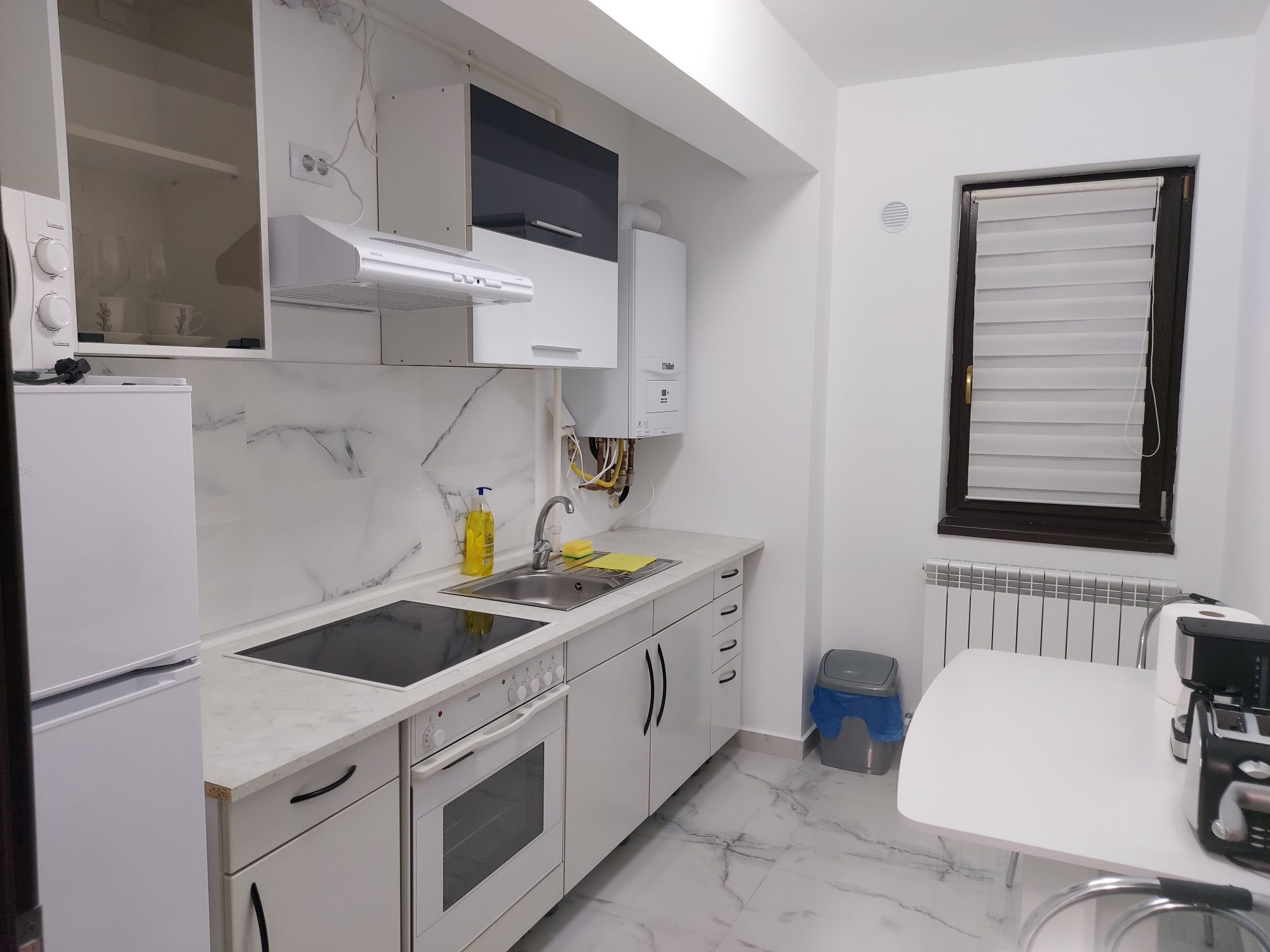 Regim hotelier apart 1 Cam D(Pacurari-Rond Carefour ERA Mall MOLDOVA)