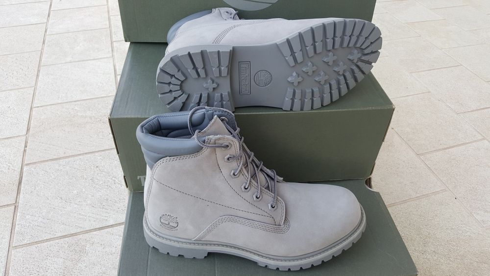 Bocanci Timberland Waterville 6In Basic Stee
Cod produs: A1HMA