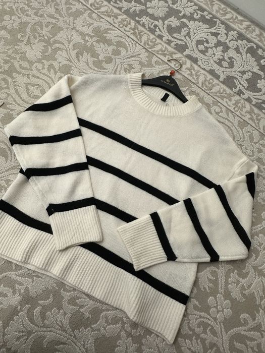 свитер от H&M  п