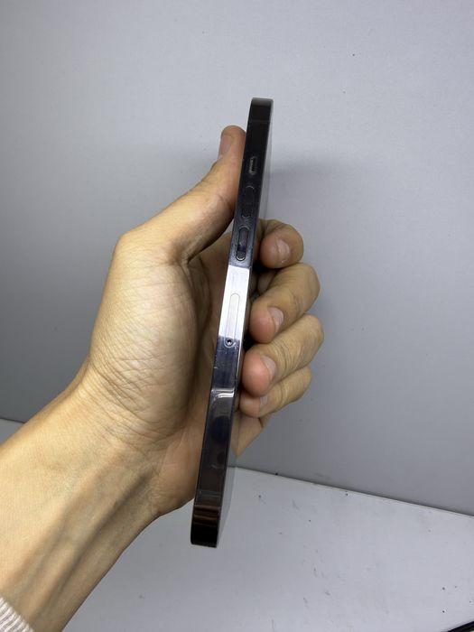 Срочно iPhone 13pro 256GB