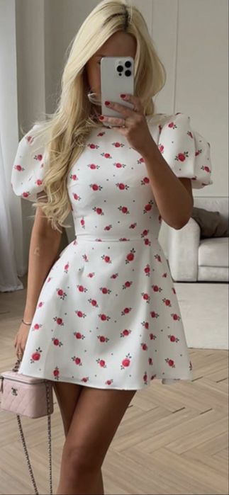 Летнее платье с цветочным принтом  Новинка