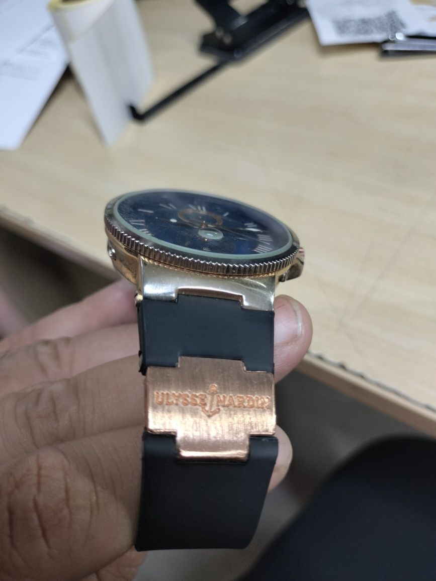 Часы Ulysse Nardin