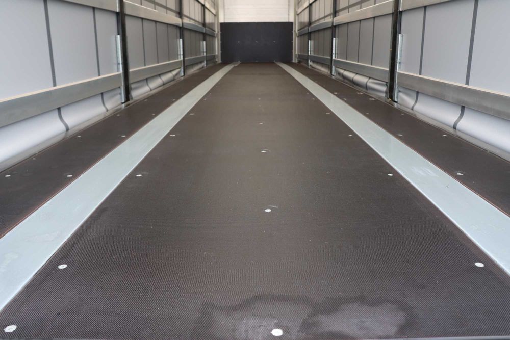 Koegel MEGA - semiremorca prelata culisanta - STOC