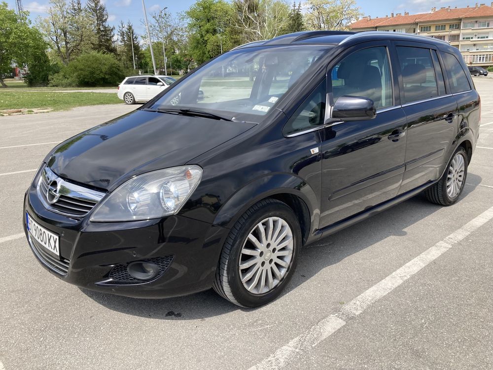 Opel Zafira 1.7 CDTI 125кс 2011г Facelift Euro 5