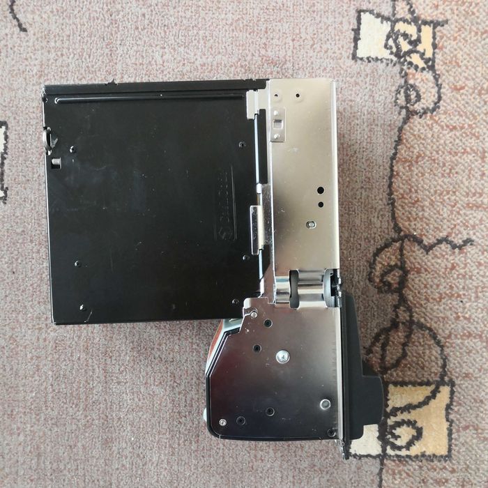 Vând validator bancnote Cash code.