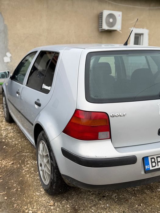 Volkswagen GOLF 4