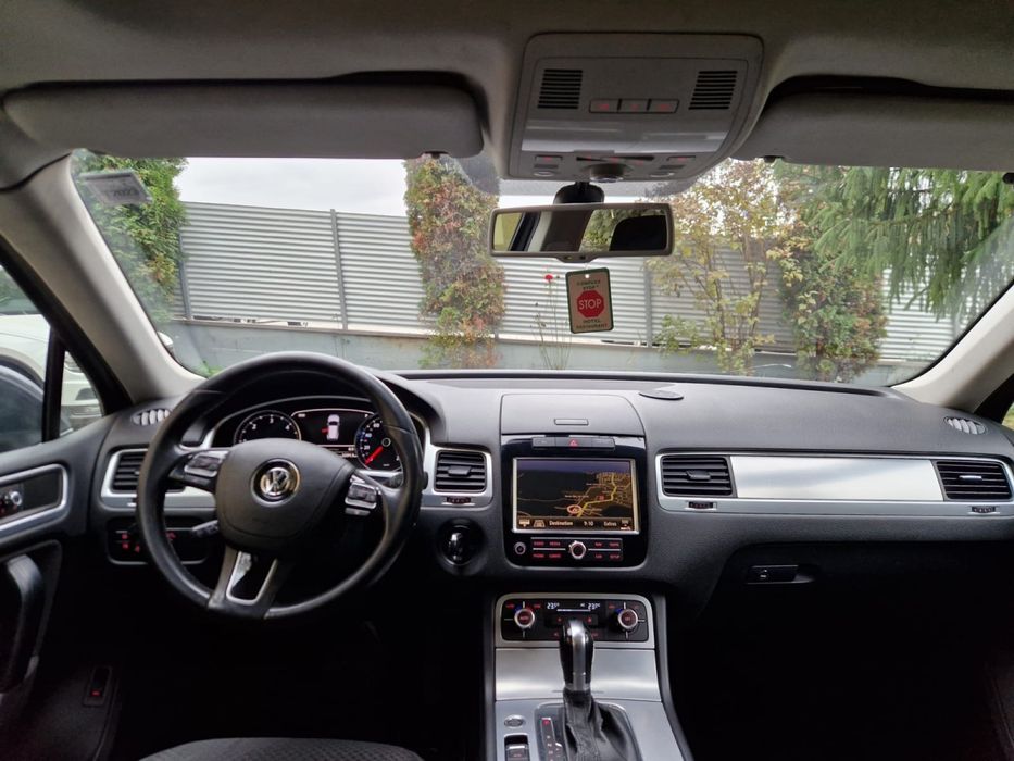 Închriez microbuz 8+1 in regim rent a car cu sau fara sofer