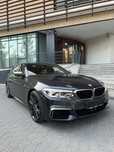 BMW M550i x-drive 4.4 V8