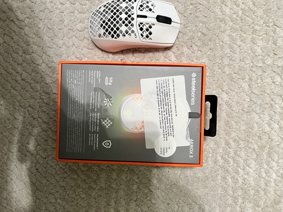 Vand mouse de gaming Steelseries Aerox 3