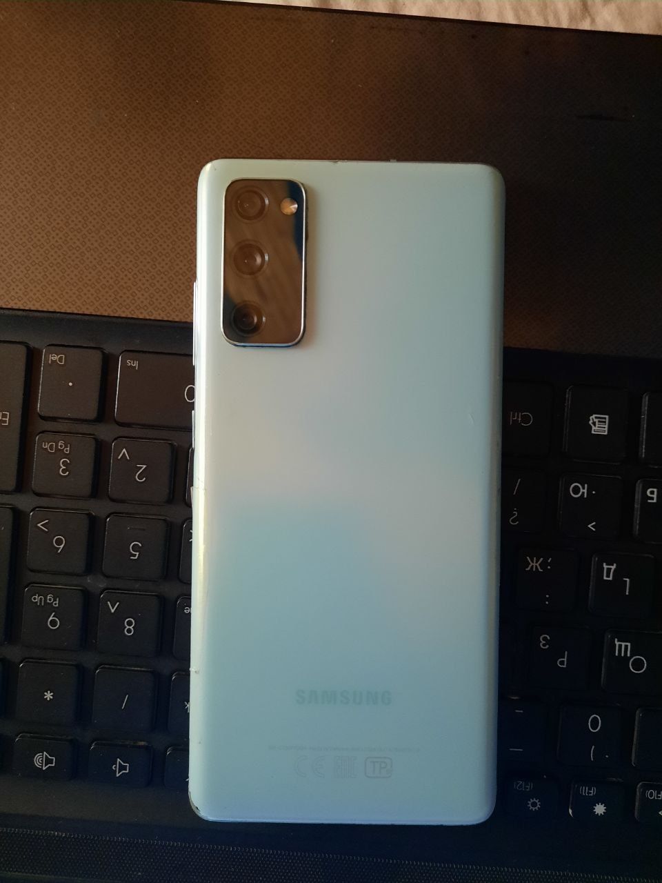 Samsung s20 Feee