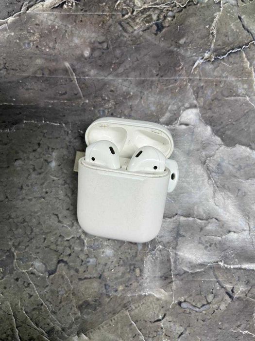 Air Pods1 {Aктау 6мкр 36д}  лот 786569