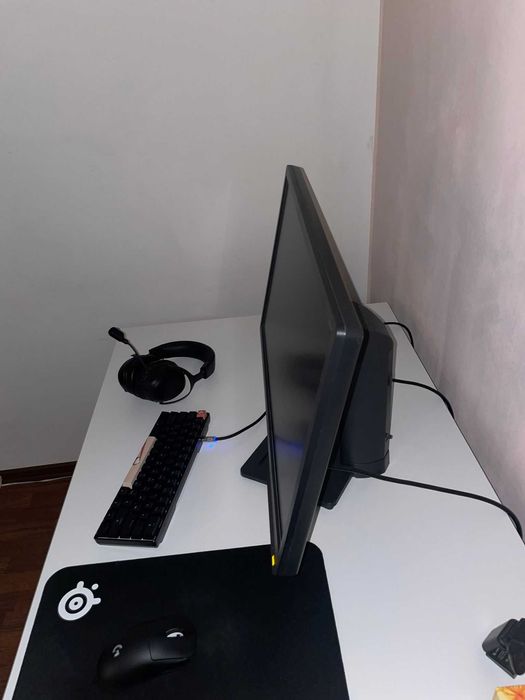 ZOWIE XL2411P TN 144Hz 24 Inch Gaming Monitor for Esports