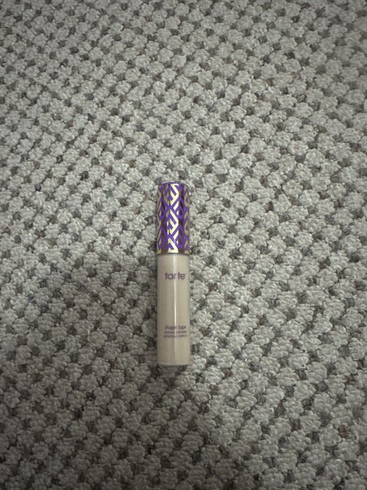 Tarte shape tape 12S