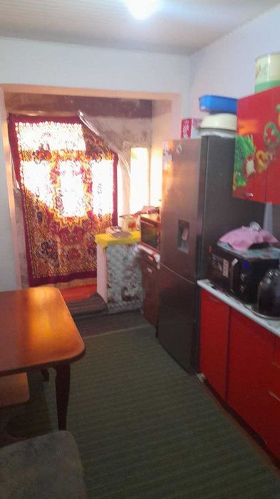 Nazarbek 3.9.9     39000$ SOTILADI