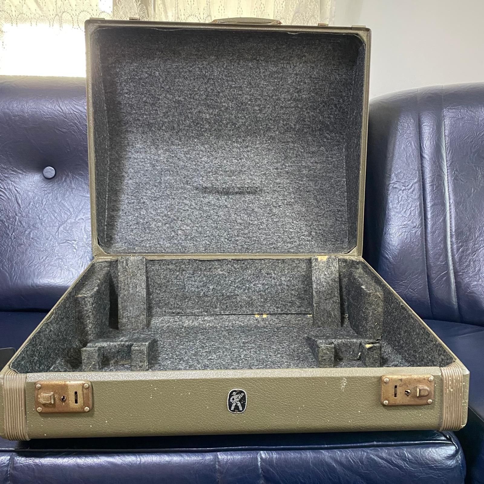 Vand acordeon Hohner atlantic IV deluxe 120 bași