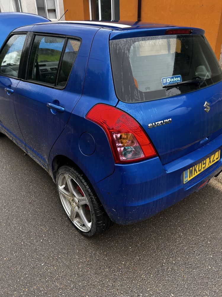 Suzuki swift на части