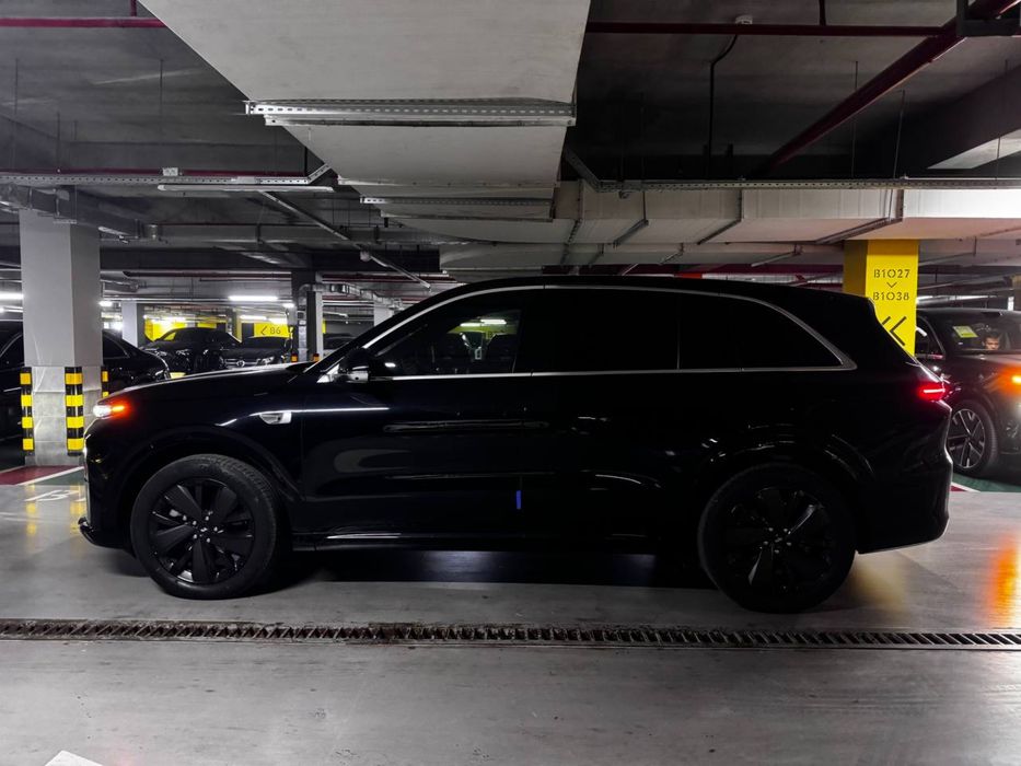 Lixiang L6 pro 2024/25