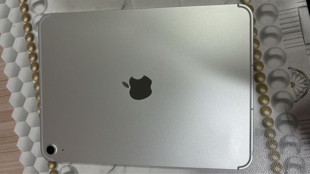 Ipad A16 2025 deyarli yangi